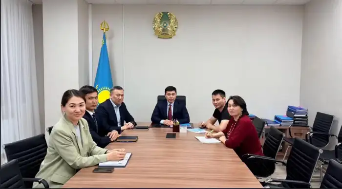 Куандык Кажкенов обсудил с международными экспертами вопросы жилищной политики Казахстана Атырау