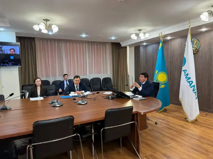 Прием граждан вице-министра торговли Айдара Абилдабекова обсуждение поддержки производителей и импорта товаров Атырау
