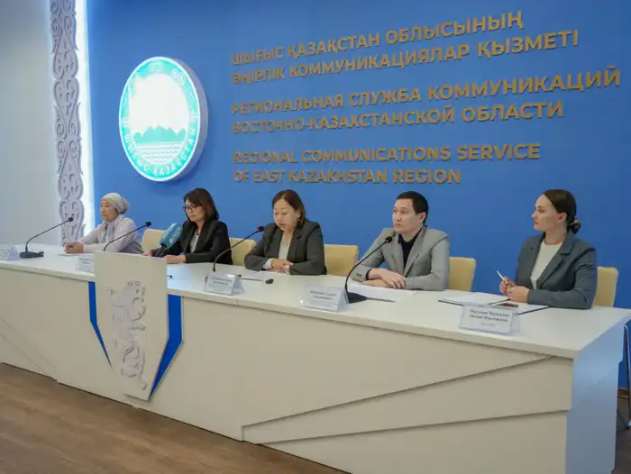 В ВКО в рамках проекта «Пациентская школа» провели обследование детей Атырау