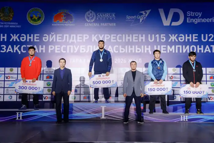 Ризабек Айтмухан завоевал титул чемпиона Казахстана в новой весовой категории 125 кг Атырау