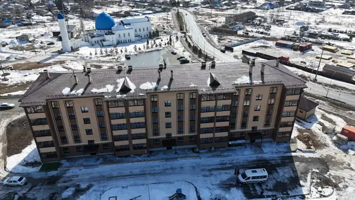 В преддверии Наурыза жители Бурабайского района получили квартиры (8)