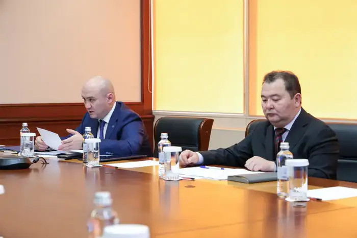 Подготовка дорожной отрасли к строительному сезону в Министерстве транспорта Казахстана Атырау