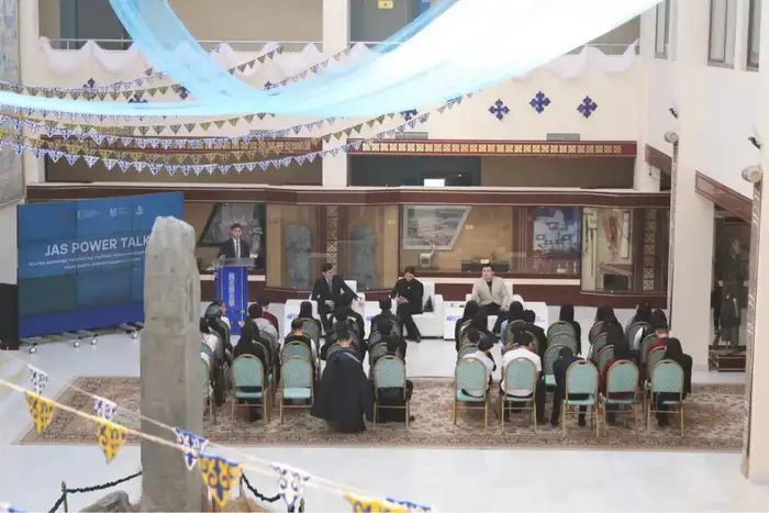 Jas Power Talks: International Perspectives on Civic-Patriotic Education for Youth Discussed Атырау