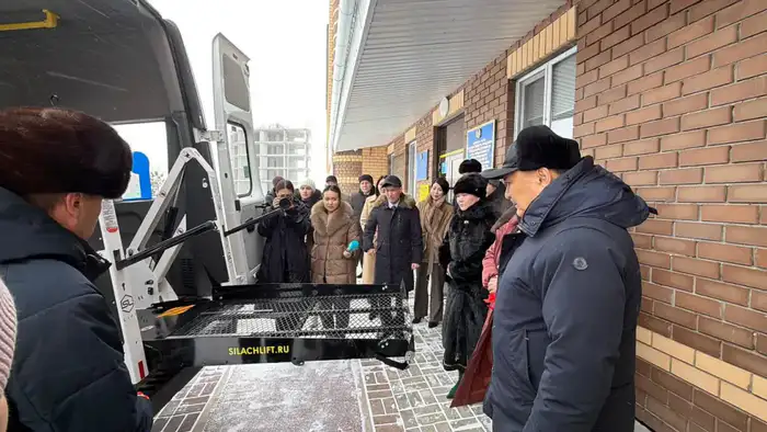 Детский сад Аяла Кокшетау получил автомобиль ГАЗель для детей с особыми потребностями Атырау