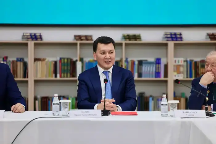 Творческая интеллигенция области Абай - за Новую Конституцию (5)