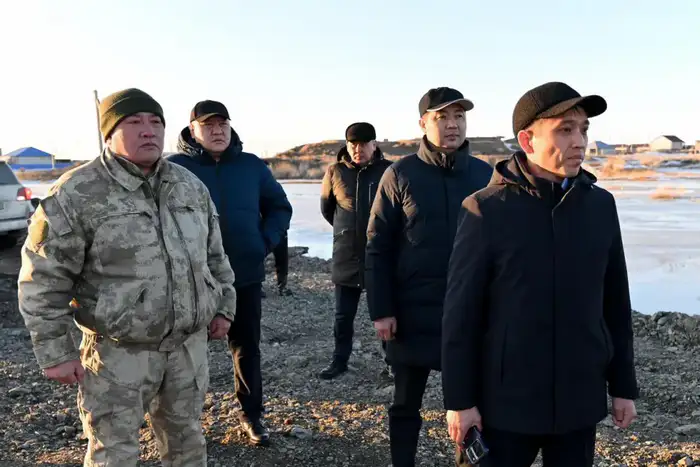 Аким области проверил участки, подверженные риску подтопления, в городе Аягоз (5)