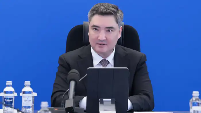 Обсуждение мер по защите населения от паводков на заседании оперативного штаба Атырау