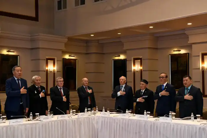 Ветераны за чаем: новая Конституция на повестке! Атырау