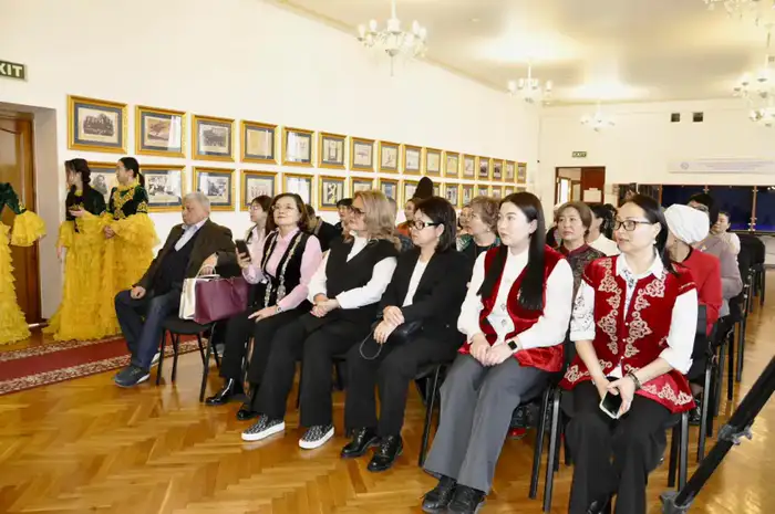 В Алматы представили аудиокниги со сказками на основе архивных записей (3)