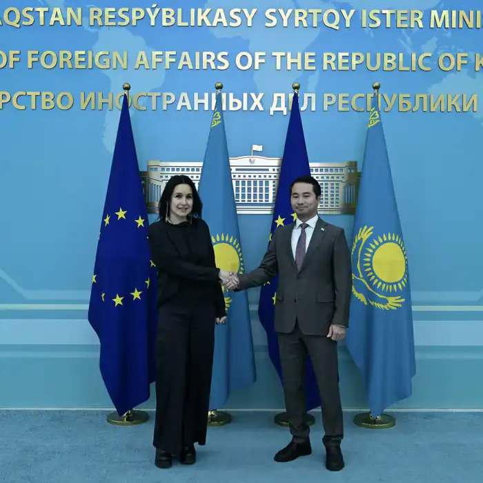 Переговоры Казахстана и ЕС об упрощении виз в Астане Атырау