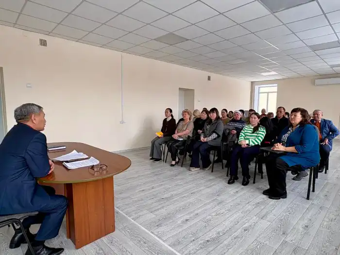 Обсуждение вопросов республиканского референдума в Управлении по мобилизационной подготовке ВКО Атырау