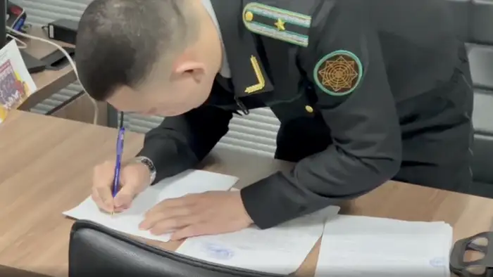 Скандал с фиктивными лицензиями в Алматы: более 400 компаний под угрозой закрытия из-за незаконных схем в строительстве Атырау
