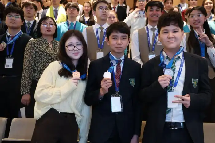 Рекордный год для школьников Казахстана на международных олимпиадах и научных конкурсах (3)