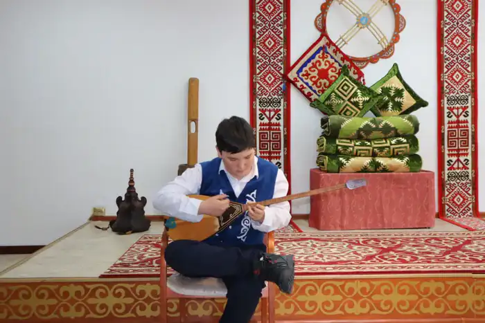 В честь дня «Шаңырақ» в библиотеках страны прошли встречи, посвященные семейным ценностям (4)