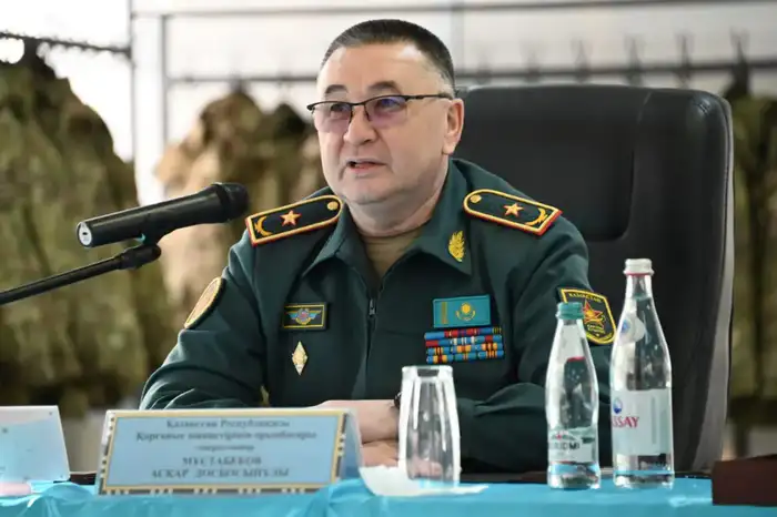 Заместитель министра обороны Казахстана акцентирует внимание на военно-патриотическом воспитании в области Жетысу Атырау