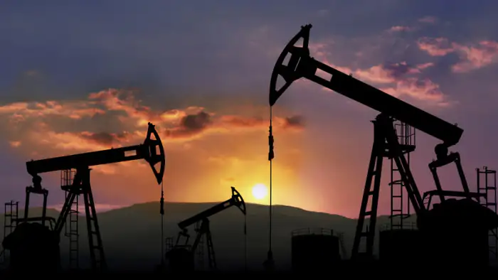 Мировые цены на нефть снова выросли: Brent выше 100 долларов на фоне военной операции США и Израиля против Ирана Атырау