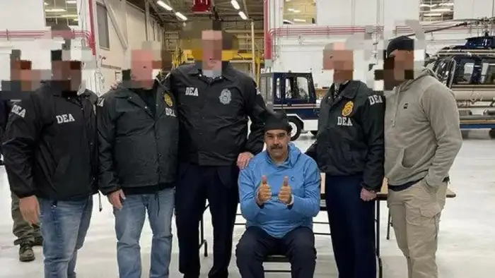 В социальных сетях президента Венесуэлы Николаса Мадуро появилось пост-обращение от его имени и от имени его супруги, в котором они, находясь в американской тюрьме, заявили о своей уверенности и стойкости. Пост стал неожиданным событием, привлекшим вниман Атырау