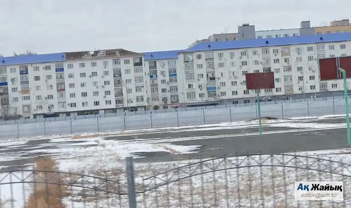 В Нурсае подрядчик пообещал возместить ущерб после затопления квартиры, но горакимат не в курсе ситуации Атырау