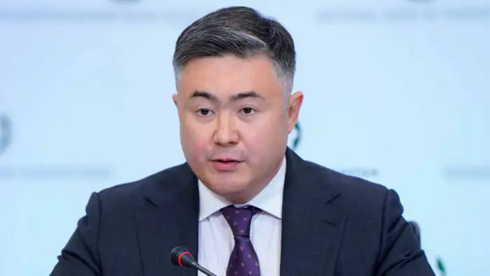 Сулейменов о декларации: решение о непубликации и комментарий Председателя Нацбанка Казахстана Атырау