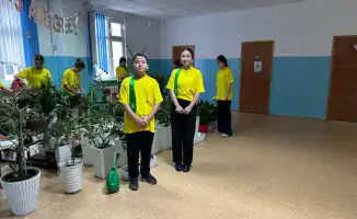 Экологическая культура молодежи в Шымкенте акция Таза Қазақстан
