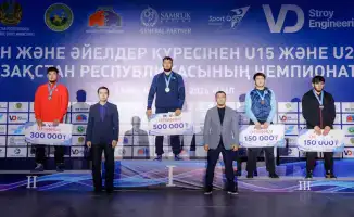 Ризабек Айтмухан завоевал титул чемпиона Казахстана в новой весовой категории 125 кг