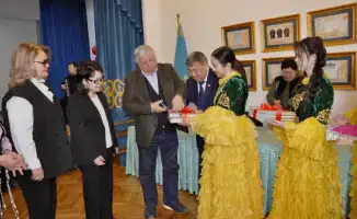 Аудиокниги со сказками на казахском языке на основе архивных записей в Алматы