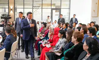 Праздничный вечер в Туркестане подчеркивает роль женщин в обществе и укрепляет социальные связи