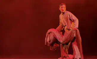 Премьера спектакля «Шолпанның күнәсі» в театре имени Калибека Куанышбаева: исследование любви и страданий через призму творчества Магжана Жумабаева