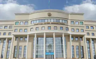 Ермек Кошербаев и Мухаммед Аль-Арики обсудили безопасность и сотрудничество