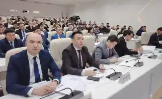 Вице-министр сельского хозяйства Амангалий Бердалин встретился с сельхозпроизводителями Жамбылской области для обсуждения мер государственной поддержки и новых кредитных программ в животноводстве.