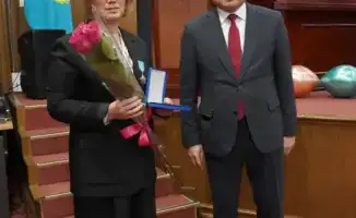 Государственные награды женщинам в социальной сфере Казахстана в честь Международного женского дня