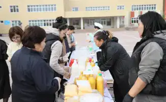 В Актобе на пяти избирательных участках во время референдума организуют мини-ярмарки с натуральными продуктами
