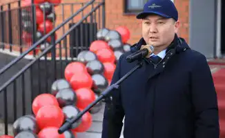 Шалкар празднует открытие плавательного бассейна