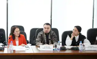 Экспертное обсуждение молодежного доклада в Астане