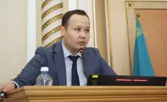Обсуждение бюджета и социального развития на внеочередной сессии Мангистауского областного маслихата