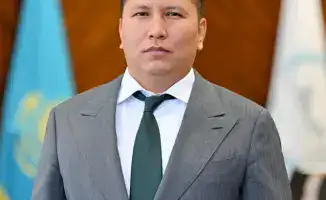Назначение Тлемесова Серика Насипказиевича на пост руководителя управления строительства области Абай: профессиональный путь и опыт в жилищно-коммунальном хозяйстве