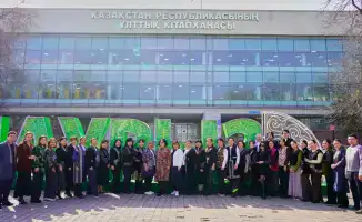Алматы озеленяет: природа в руках горожан!