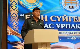 Гвардейцы зажгли искры патриотизма в сердцах школьников Астаны