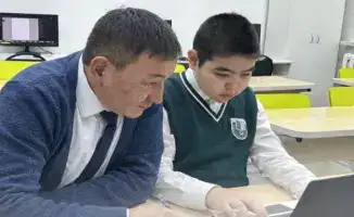 Семиклассник обошел девятиклассников на олимпиаде по ИТ!