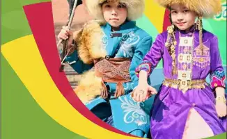 Празднование Дня национальной одежды в Казахстане