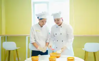 В Астане открыто новое общежитие на 938 мест для студентов колледжей