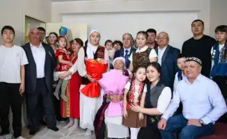 Аким Западно-Казахстанской области поздравил семью Беккалиевых с праздником Амал, подчеркивая важность семейных ценностей в международном контексте
