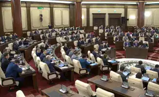 Мажилис одобрил законопроект о государственной службе для повышения эффективности и цифровизации