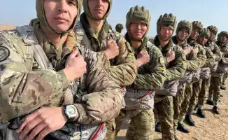 Первокурсники Военного института начинают практическую подготовку через учебные прыжки с парашютом