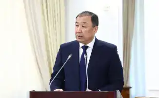 Министр транспорта РК объявил о планах ремонта 10 тыс. км автодорог до 2029 года с финансированием 4,6 трлн тенге.