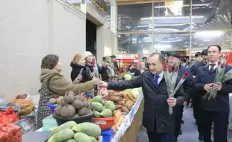 САРЫАГАШ: ПРАЗДНУЯ МЕЖДУНАРОДНЫЙ ЖЕНСКИЙ ДЕНЬ