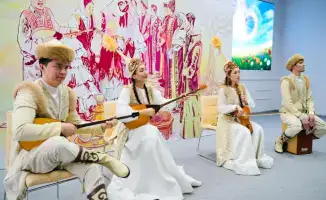 Заключение брака молодыми парами в Астане: символика любви и верности в День семьи