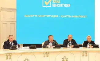 Аким Мангистау обсуждает новую Конституцию с экспертами