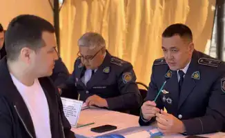 Улучшение взаимодействия полиции с населением: акция “Приемная на дороге” в Жетысу
