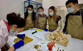 Мастер-класс по сохранению книг в НЦР